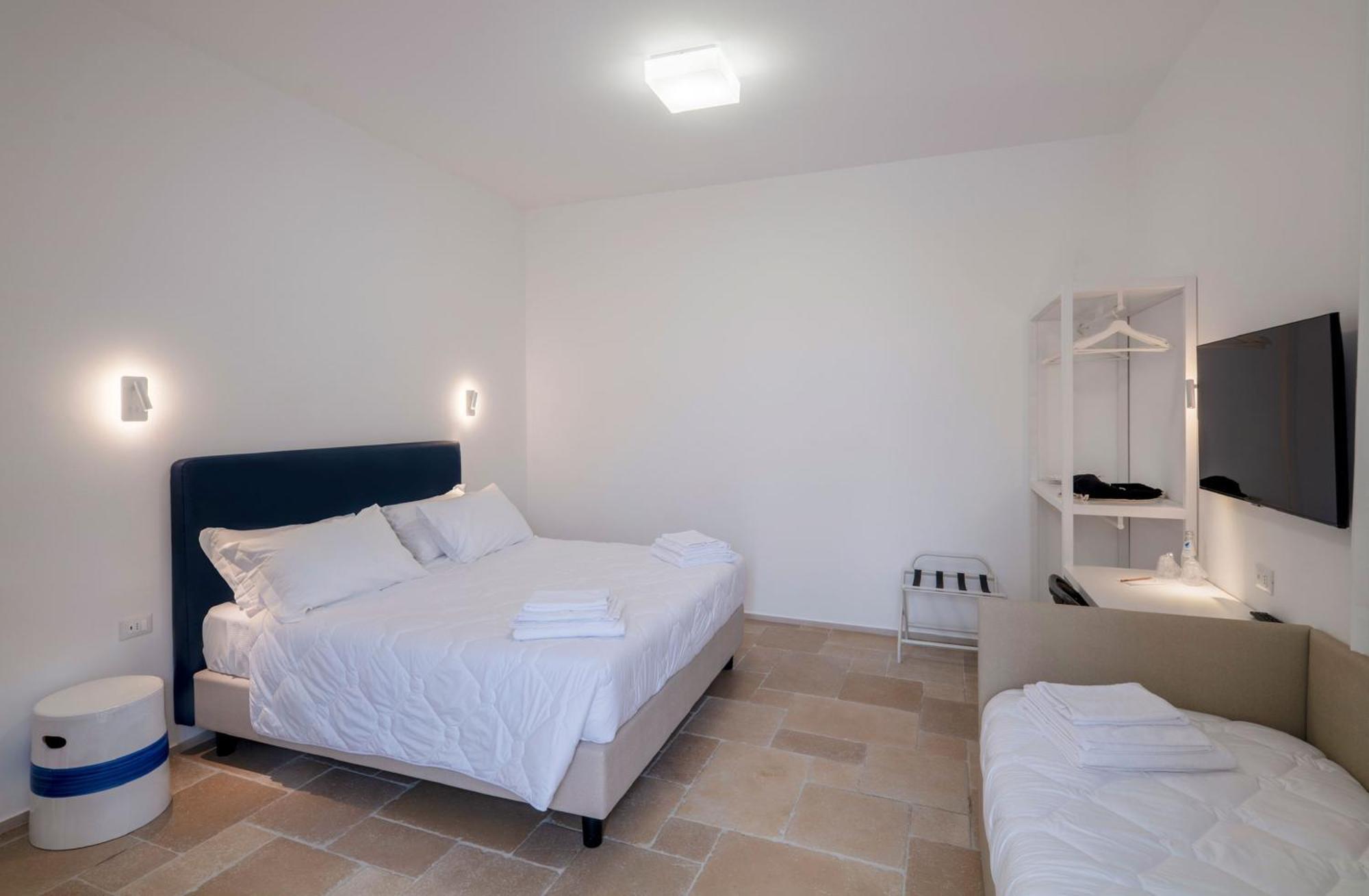 Deluxe Room,1279817755:JPEG